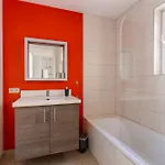 아파트 Penthouse Bij Leopoldpark