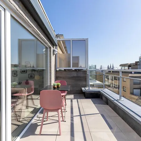 Penthouse Bij Leopoldpark 오스텐드