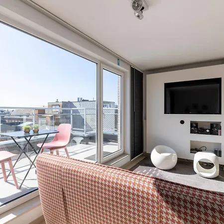 Penthouse Bij Leopoldpark אוסטנדה