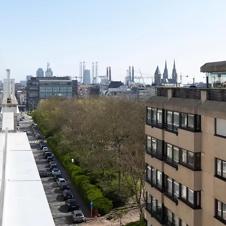 Penthouse Bij Leopoldpark * אוסטנדה